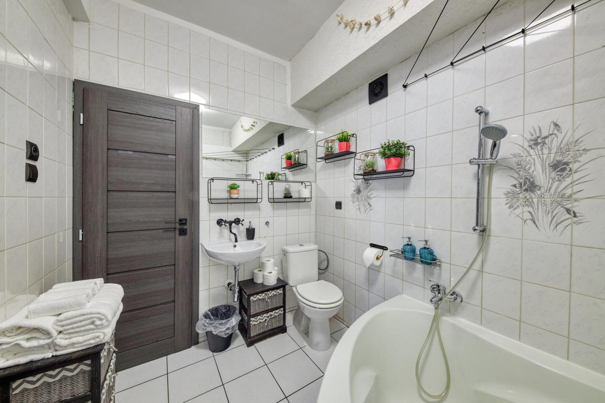 Mahalo Apartment Bratislava Bagian luar foto
